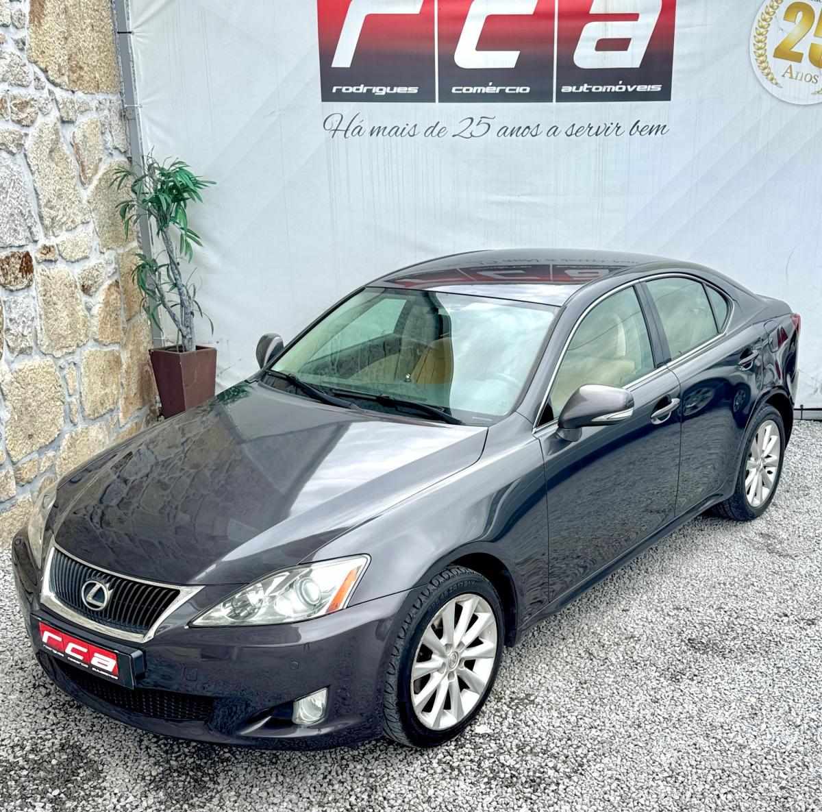 lexus-is-2009-diesel-2231cc