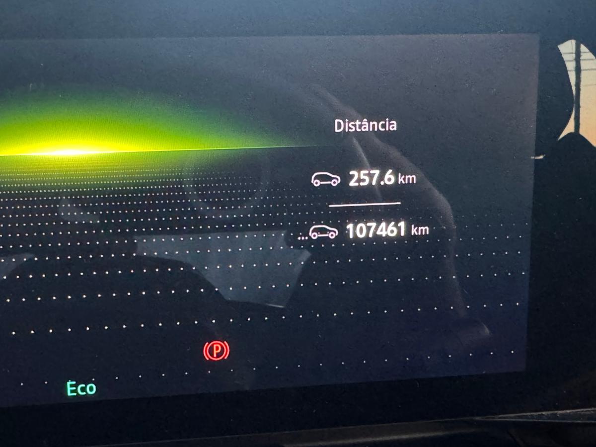 renault-megane-e-tech-2022-eletrico-0cc
