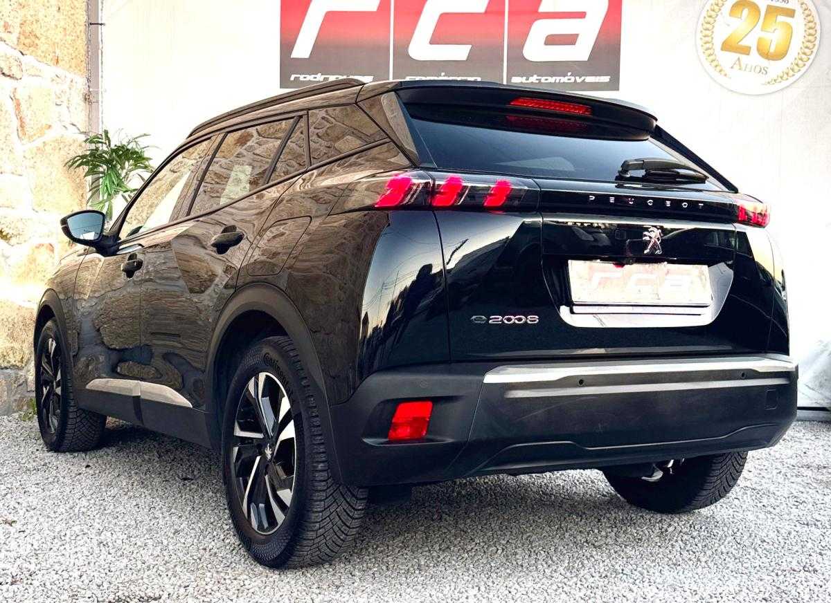peugeot-2008-2021-eletrico-267cc