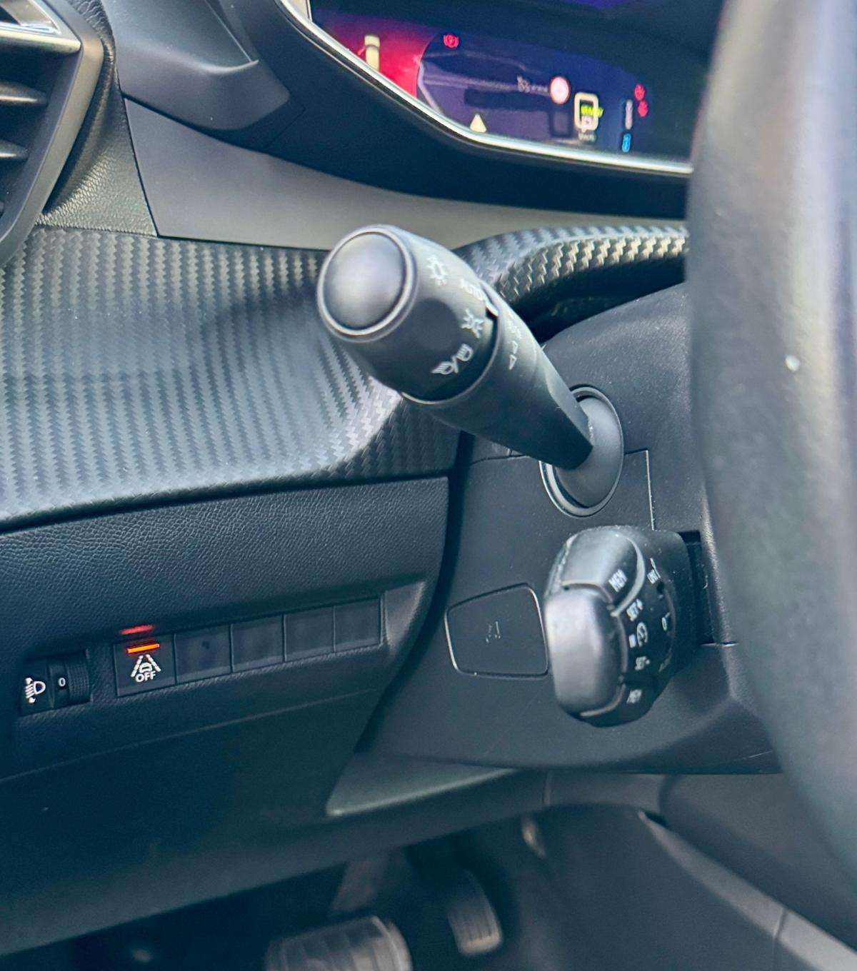 peugeot-2008-2021-eletrico-267cc