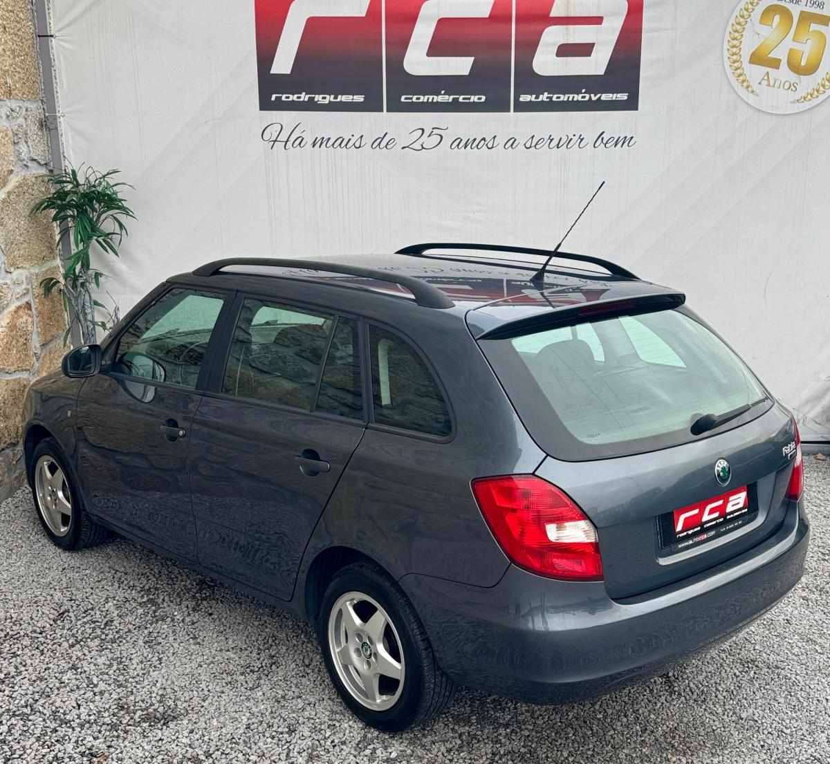 skoda-fabia-break-2009-diesel-1422cc