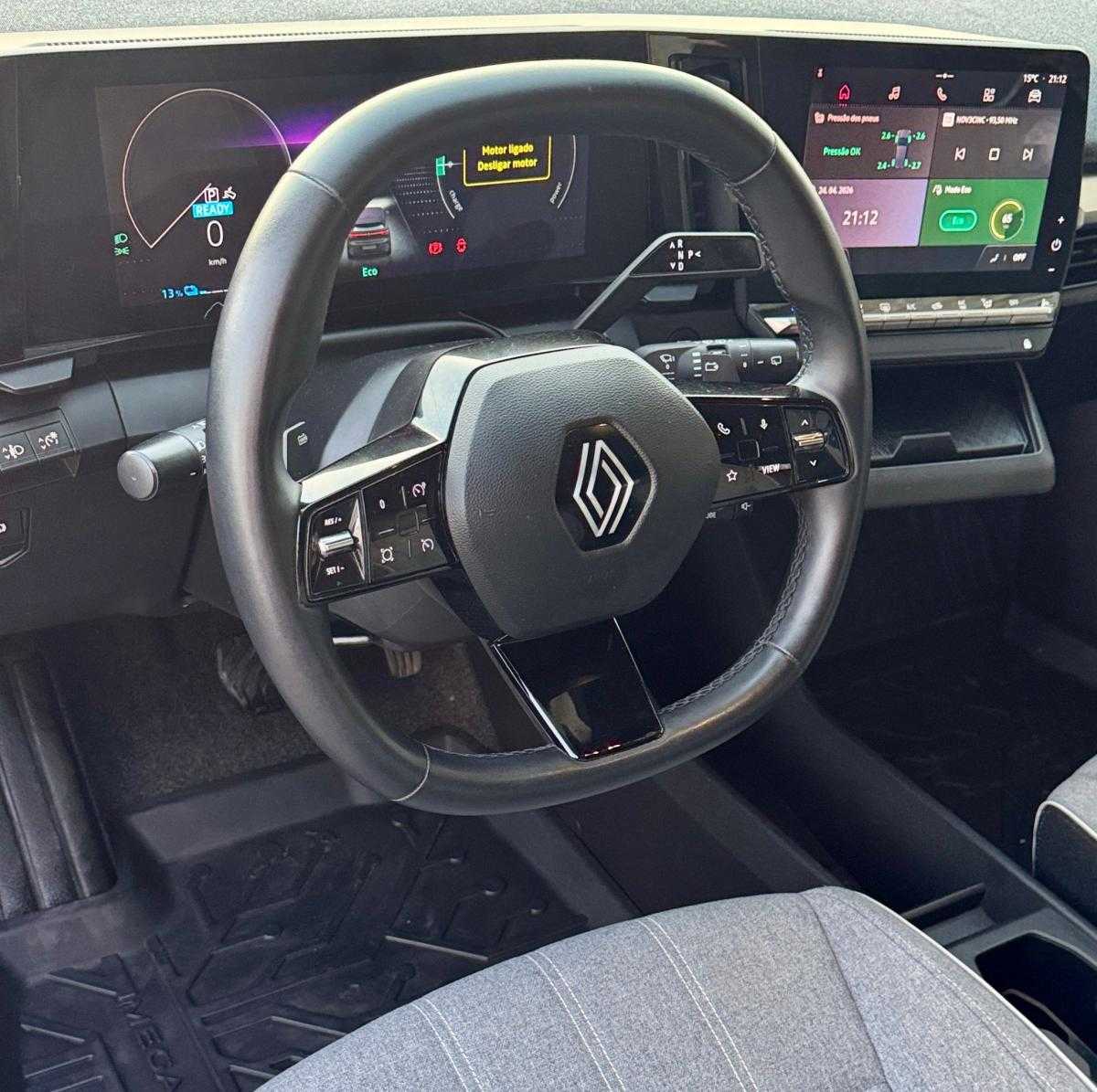 renault-megane-e-tech-2023-eletrico-0cc