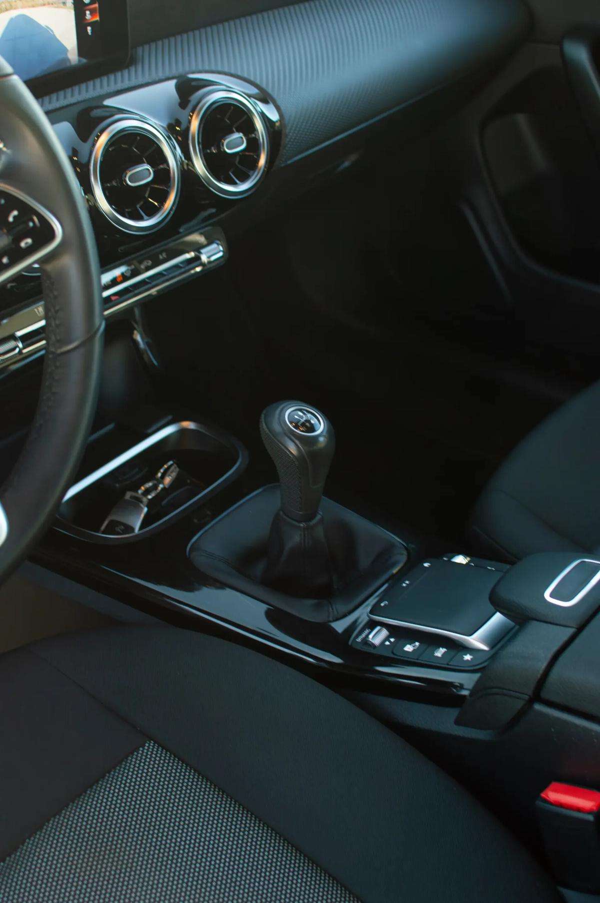 mercedes-benz-cla-180-d-2020-diesel-1461cc