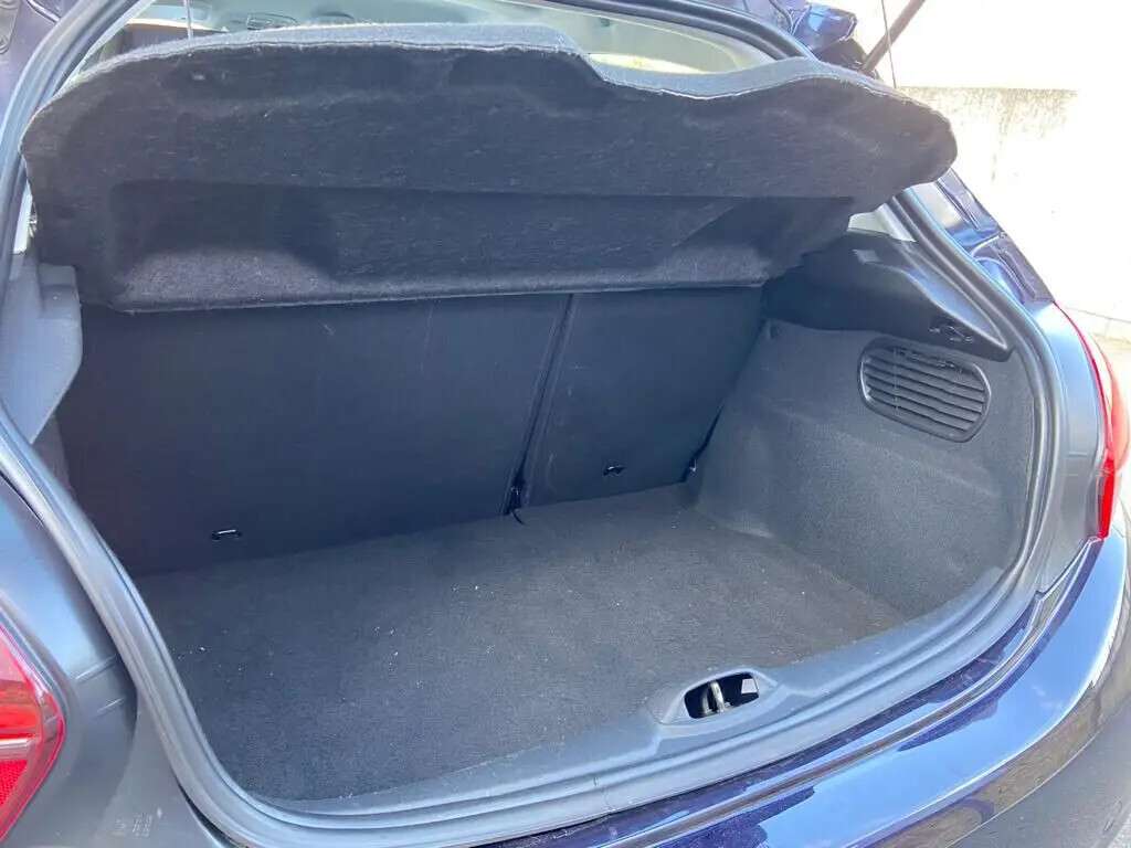 peugeot-208-2019-diesel-1499cc