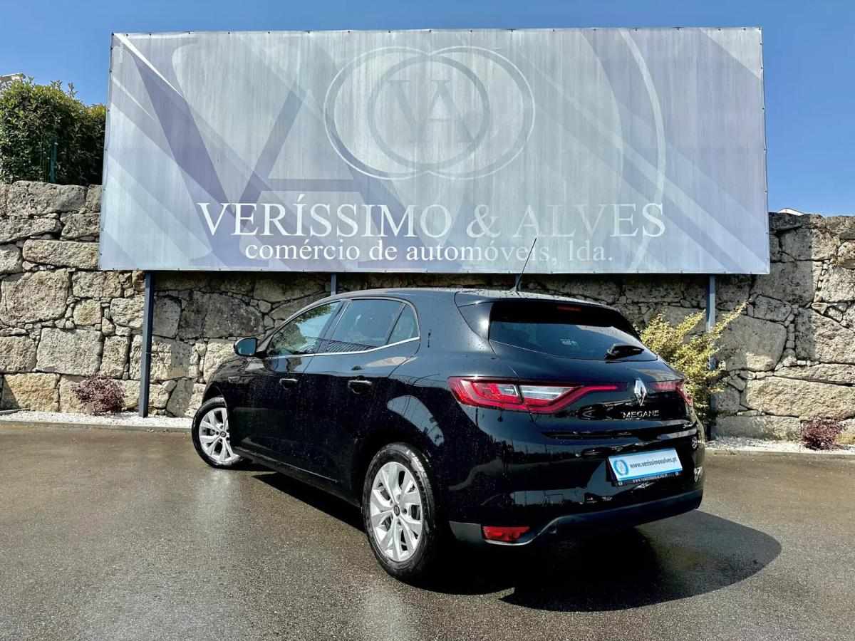 renault-megane-2019-diesel-1461cc