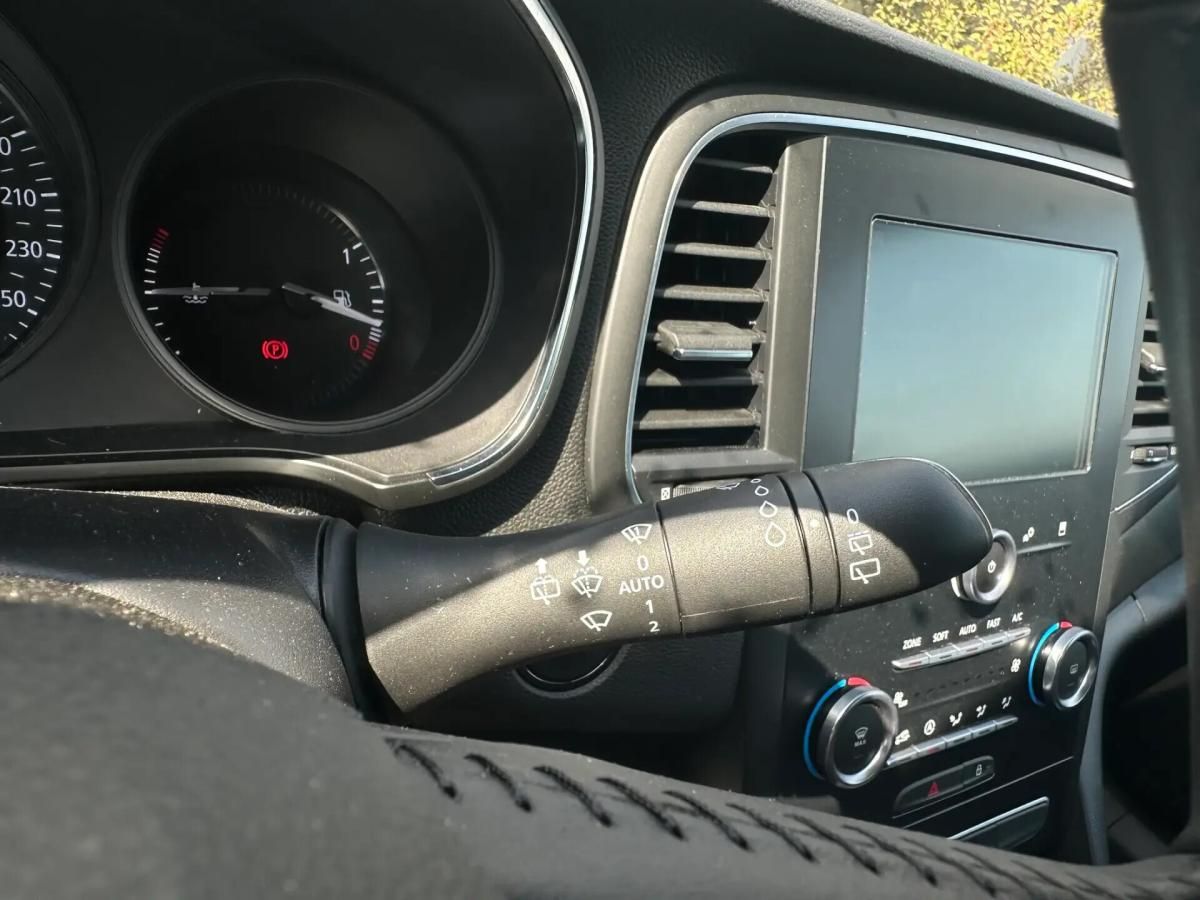 renault-megane-2019-diesel-1461cc