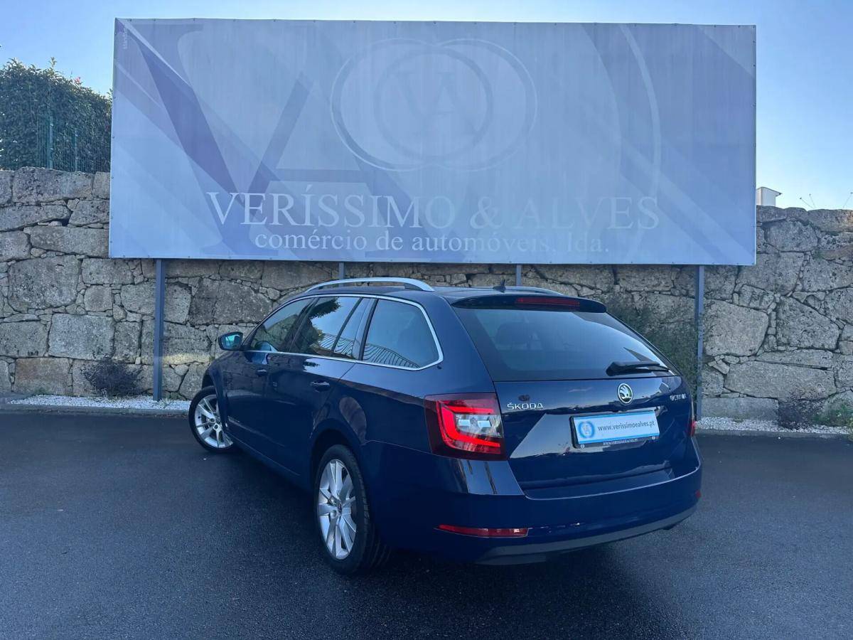 skoda-octavia-break-2018-diesel-1598cc