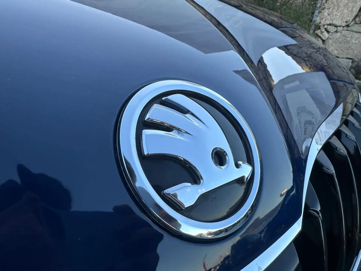 skoda-octavia-break-2018-diesel-1598cc