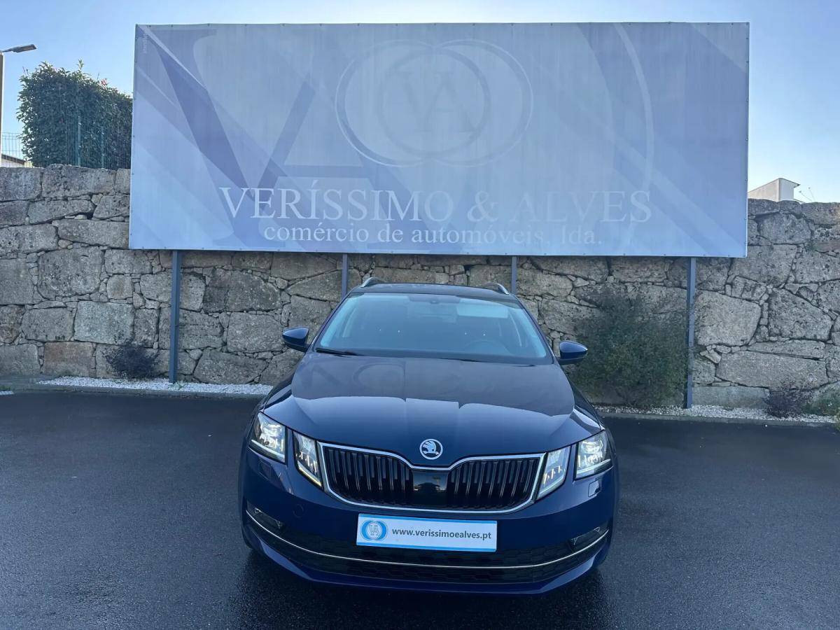 skoda-octavia-break-2018-diesel-1598cc