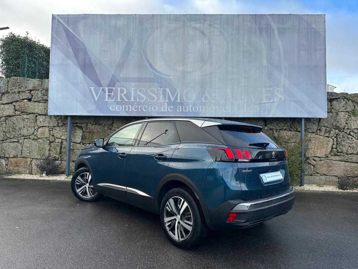 peugeot-3008-2023-diesel-1499cc