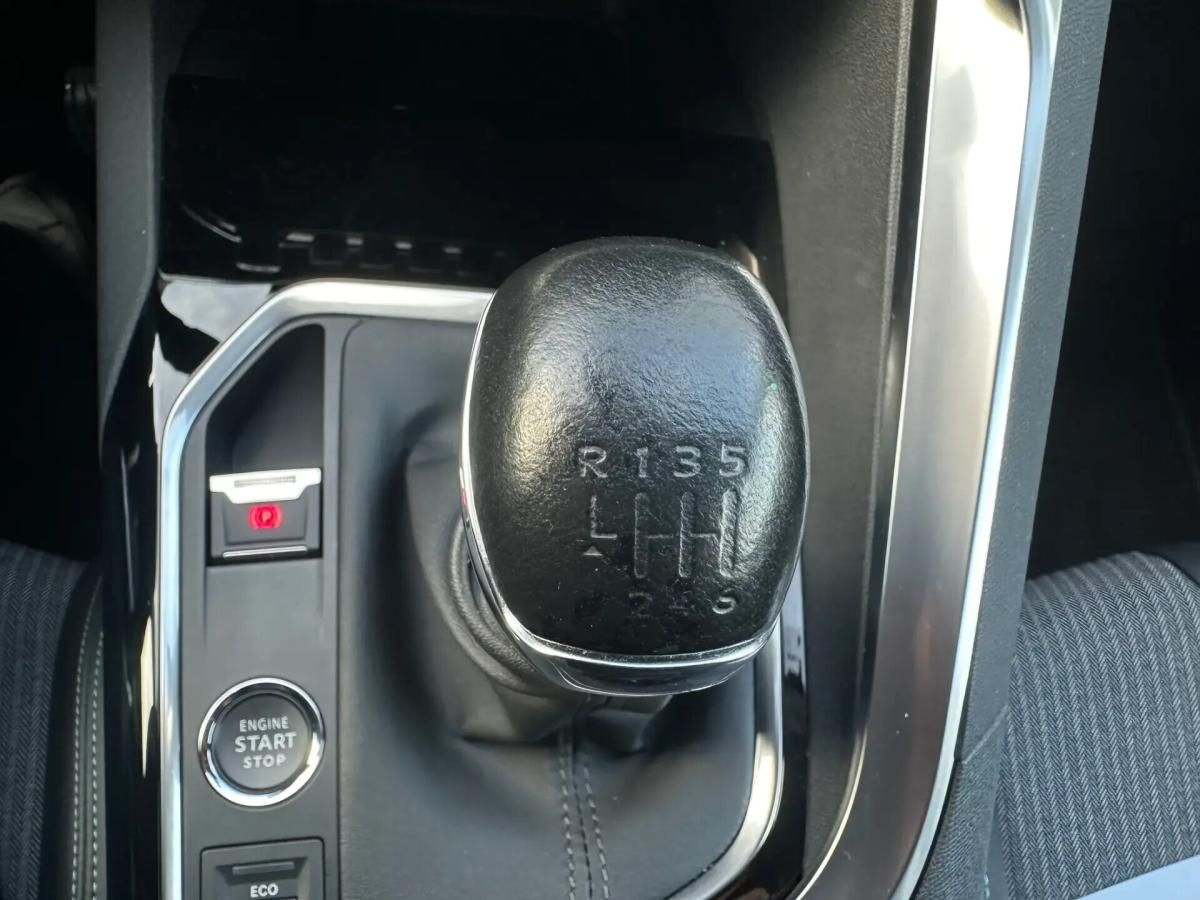 peugeot-3008-2023-diesel-1499cc