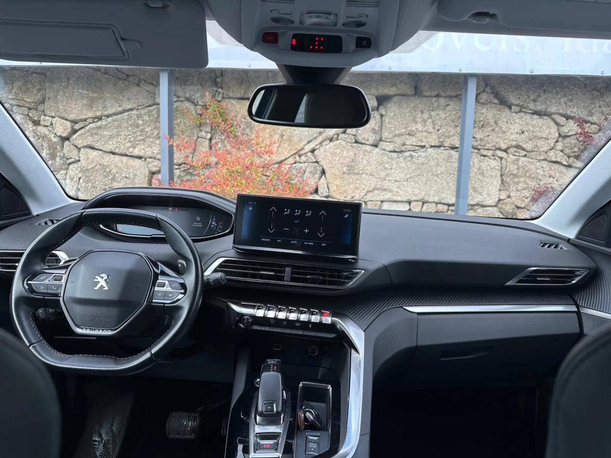 peugeot-5008-2020-diesel-1499cc