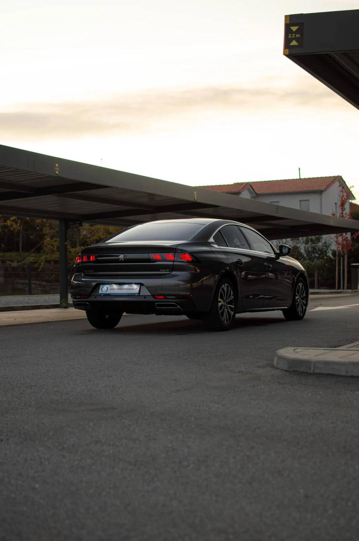 peugeot-508-2019-diesel-1499cc