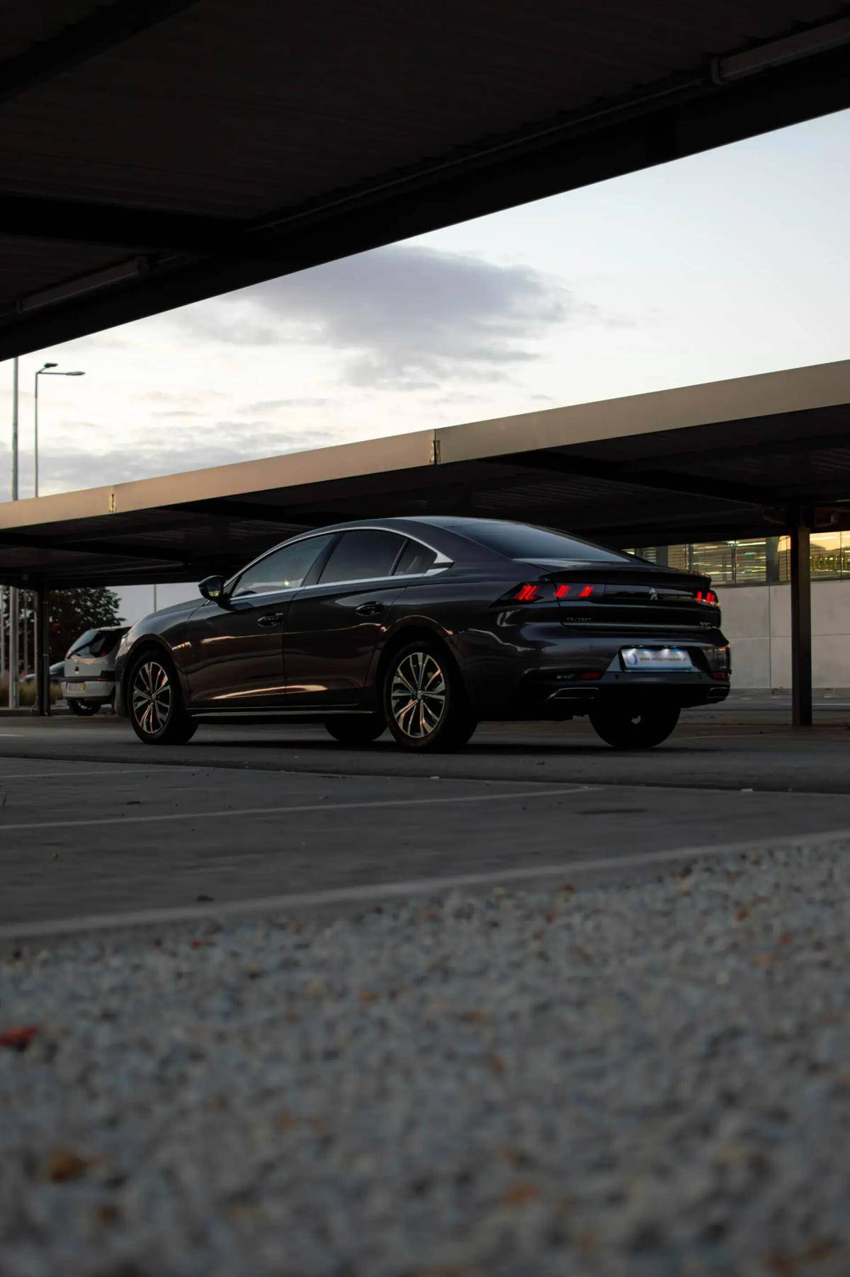 peugeot-508-2019-diesel-1499cc