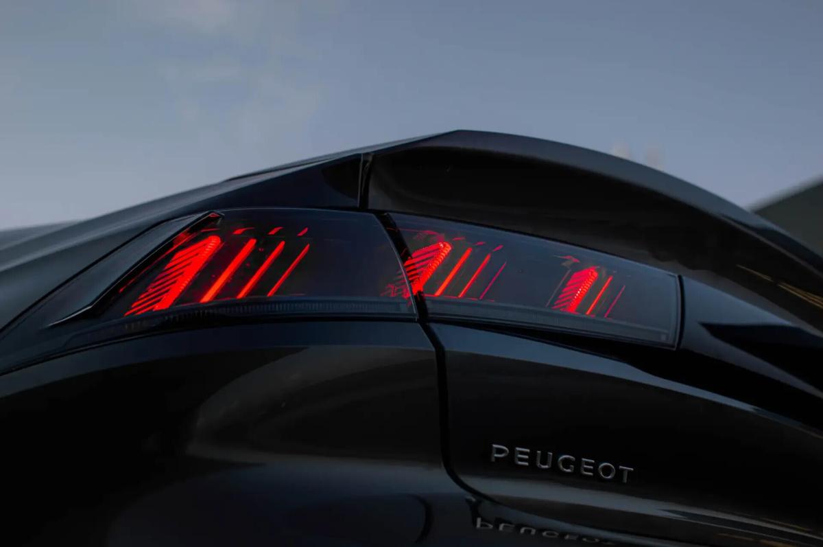 peugeot-508-2019-diesel-1499cc