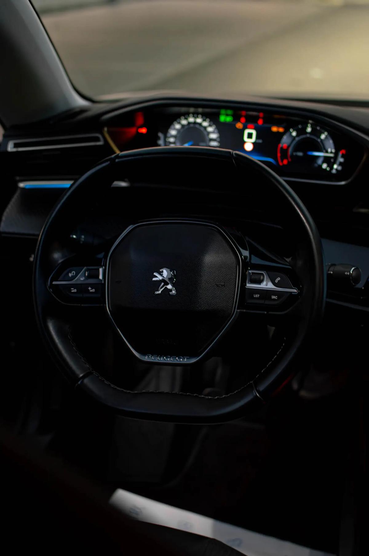 peugeot-508-2019-diesel-1499cc