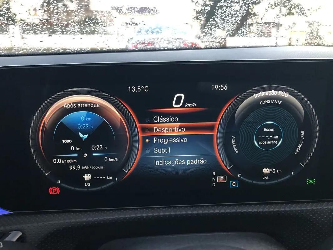 mercedes-benz-classe-a-2021-hibrido-a-gasolina-1332cc