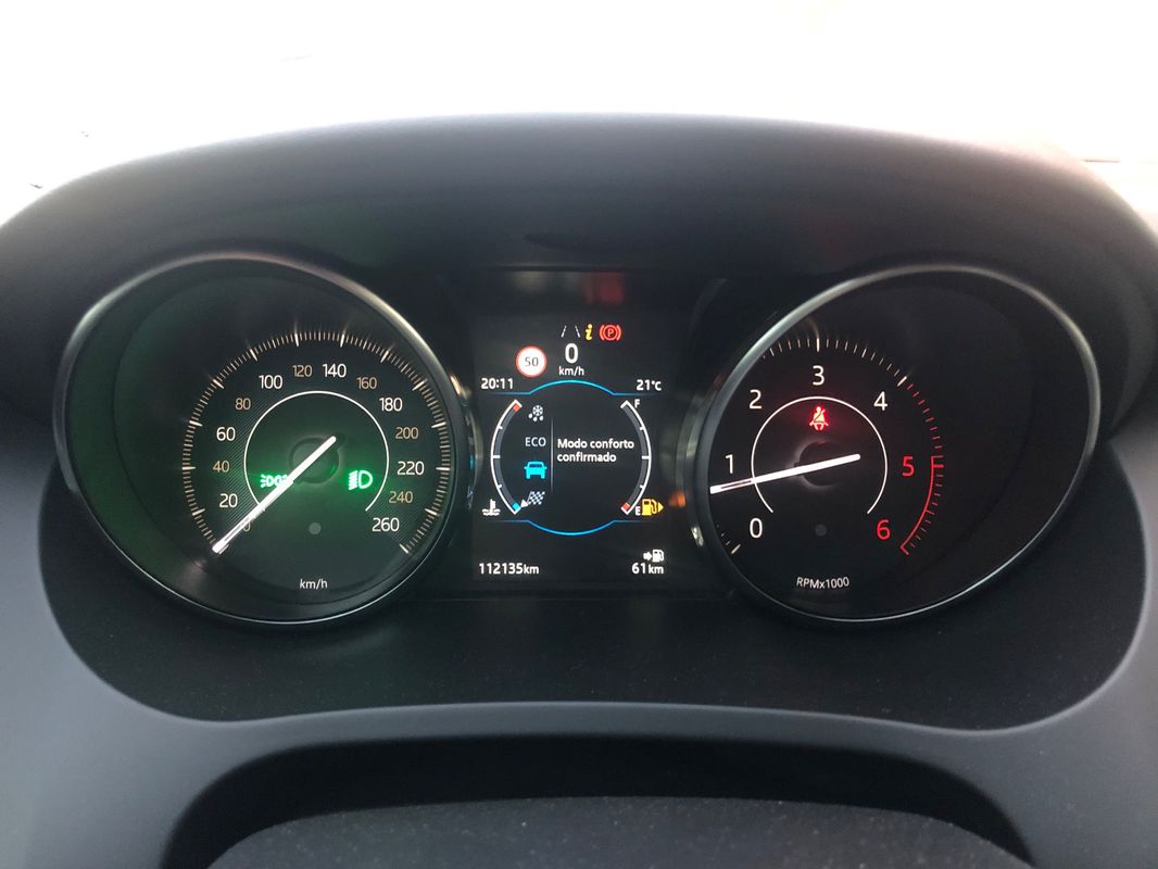 jaguar-e-pace-2018-diesel-1999cc