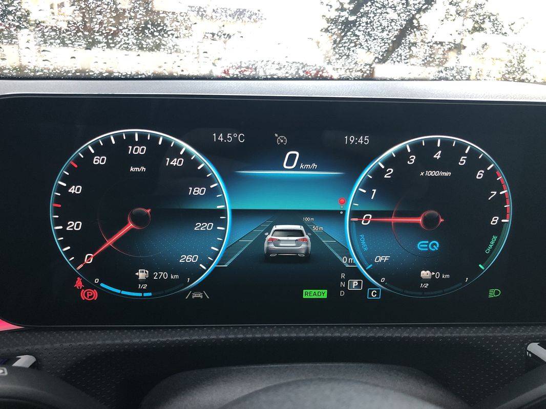 mercedes-benz-classe-a-2021-hibrido-a-gasolina-1332cc