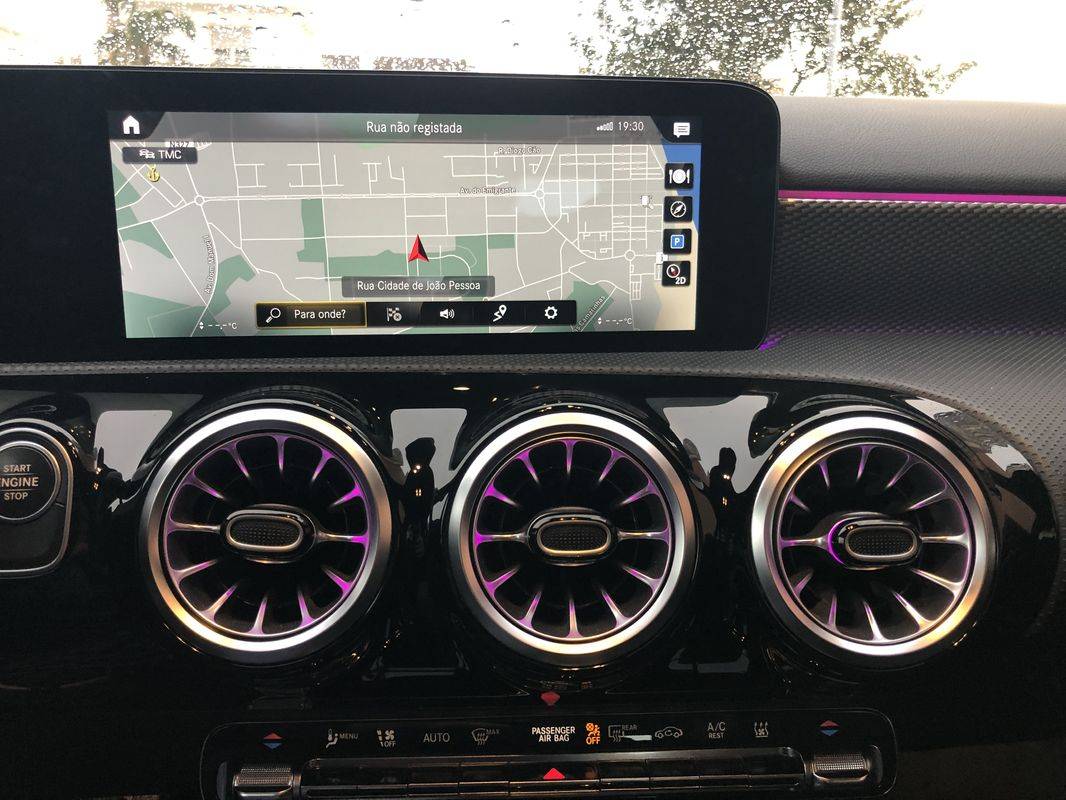 mercedes-benz-classe-a-2021-hibrido-a-gasolina-1332cc