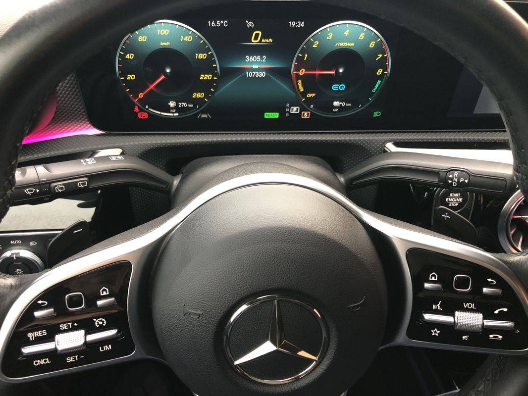mercedes-benz-classe-a-2021-hibrido-a-gasolina-1332cc