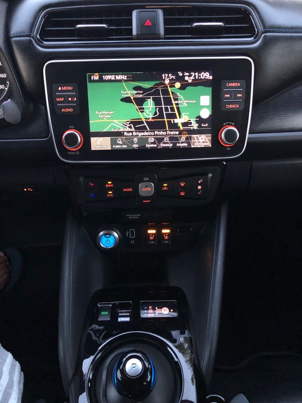 nissan-leaf-2019-eletrico-0cc
