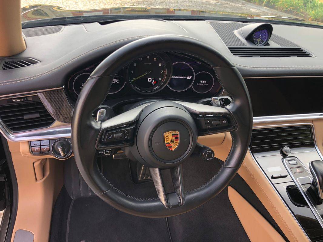 porsche-panamera-2021-hibrido-a-gasolina-2894cc
