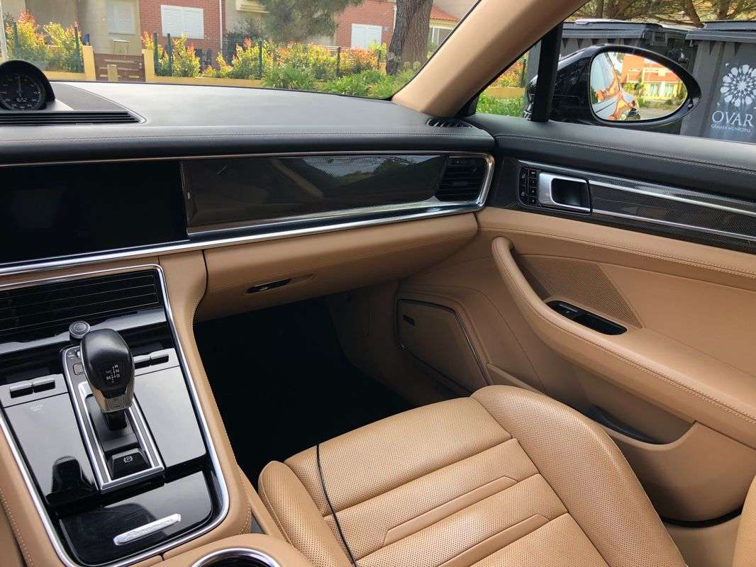 porsche-panamera-2021-hibrido-a-gasolina-2894cc