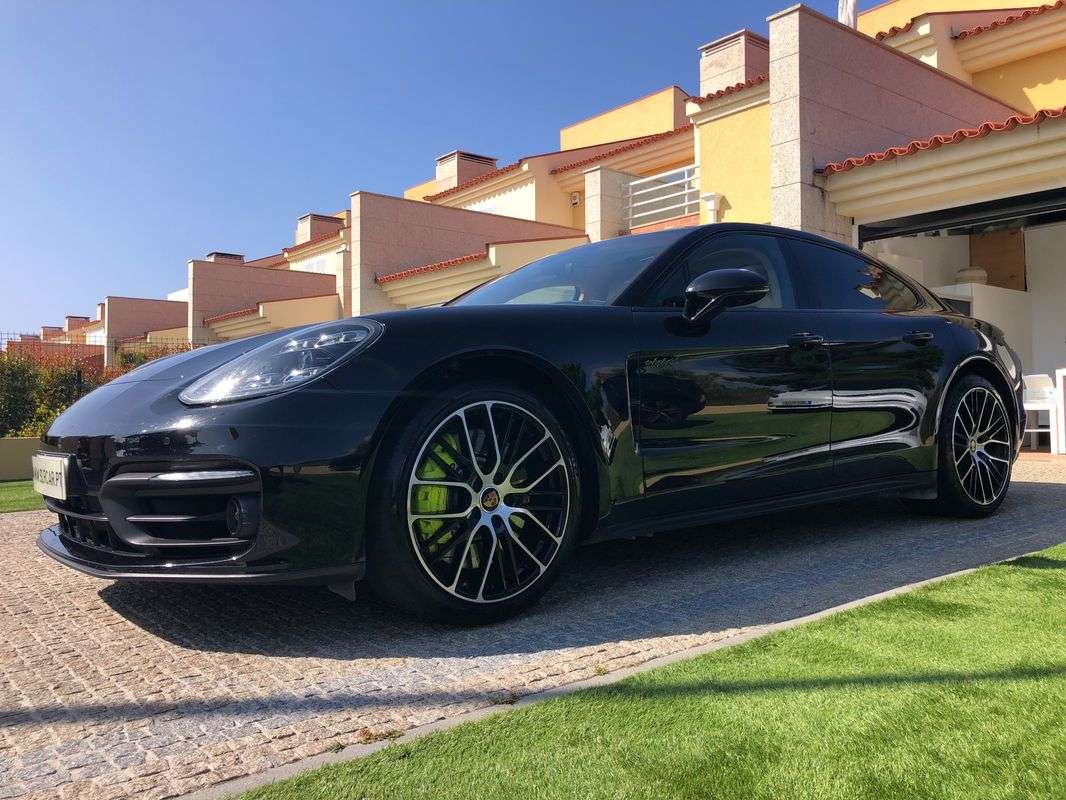 porsche-panamera-2021-hibrido-a-gasolina-2894cc