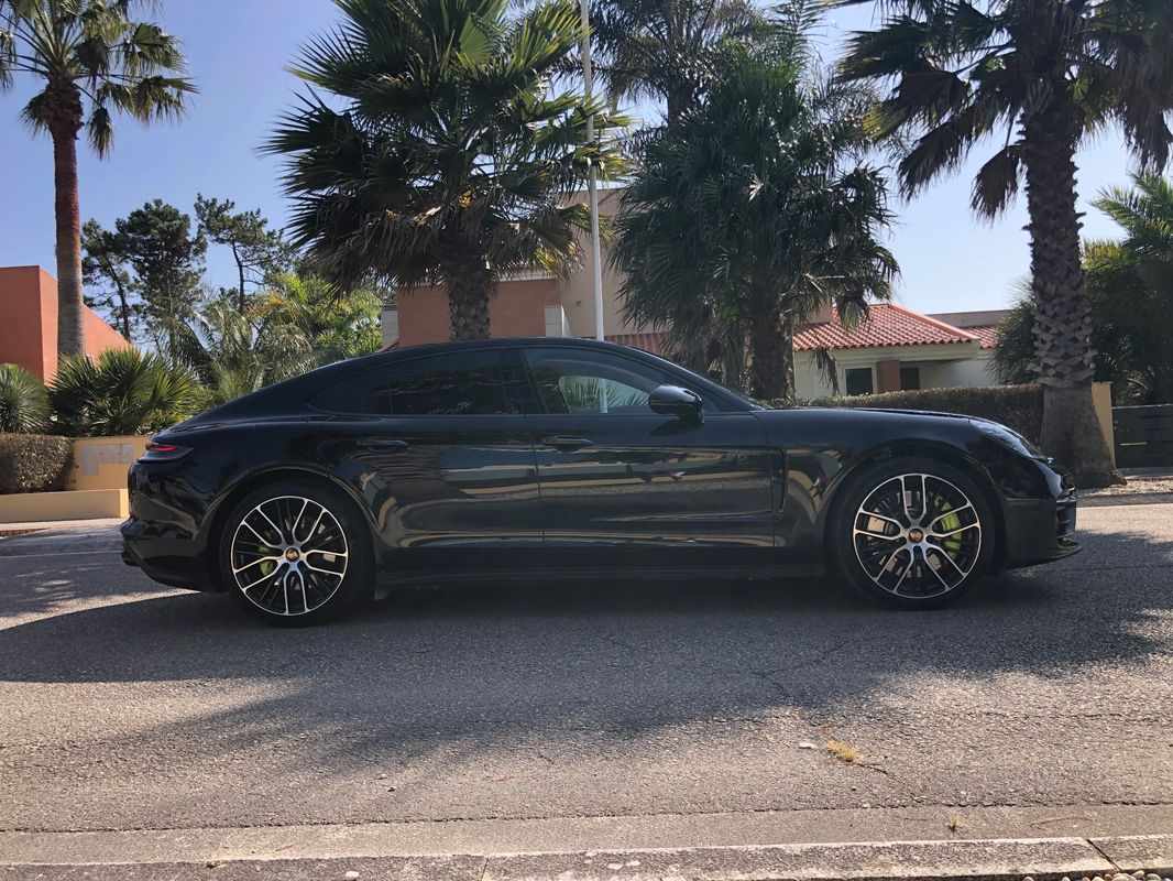 porsche-panamera-2021-hibrido-a-gasolina-2894cc