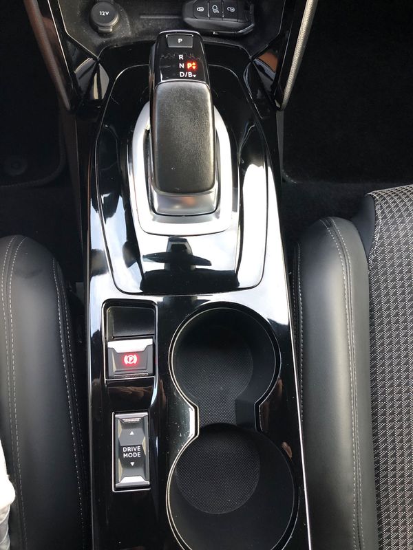 peugeot-2008-2021-eletrico-0cc