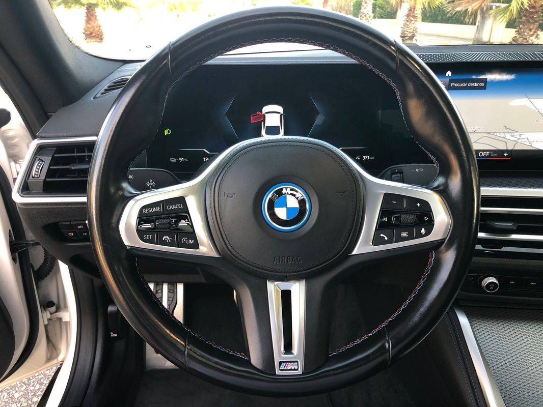 bmw-i4-2022-eletrico-0cc