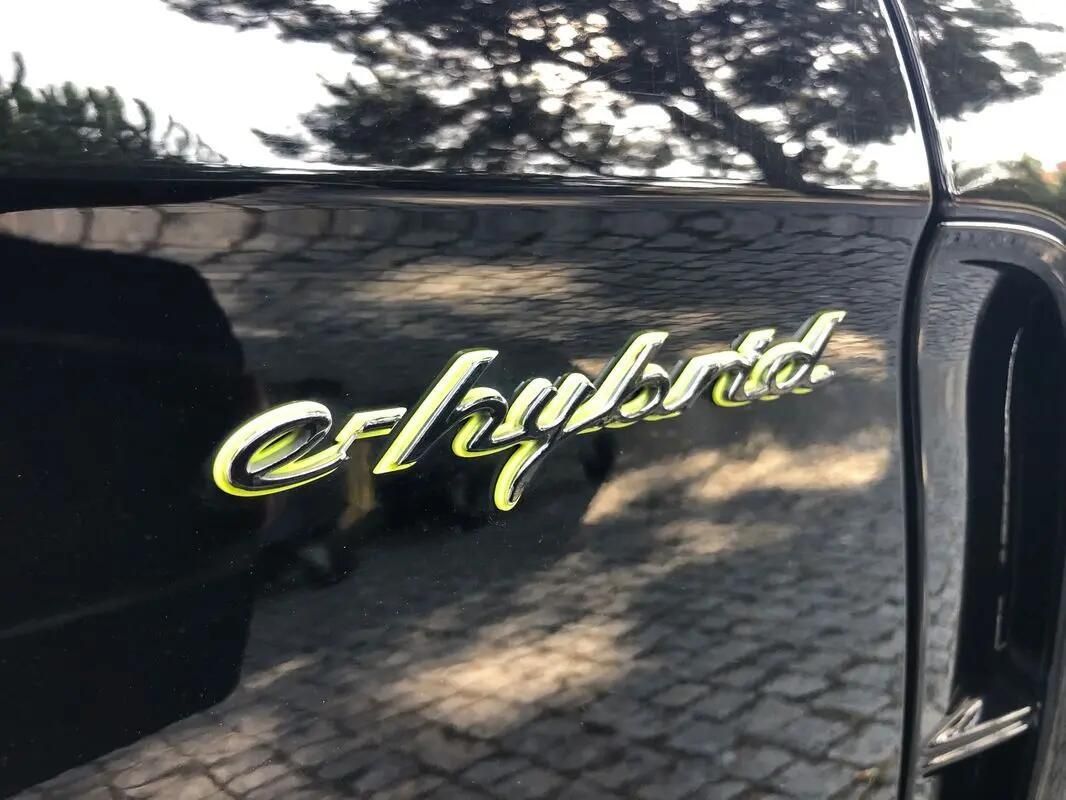 porsche-panamera-2021-hibrido-a-gasolina-2894cc
