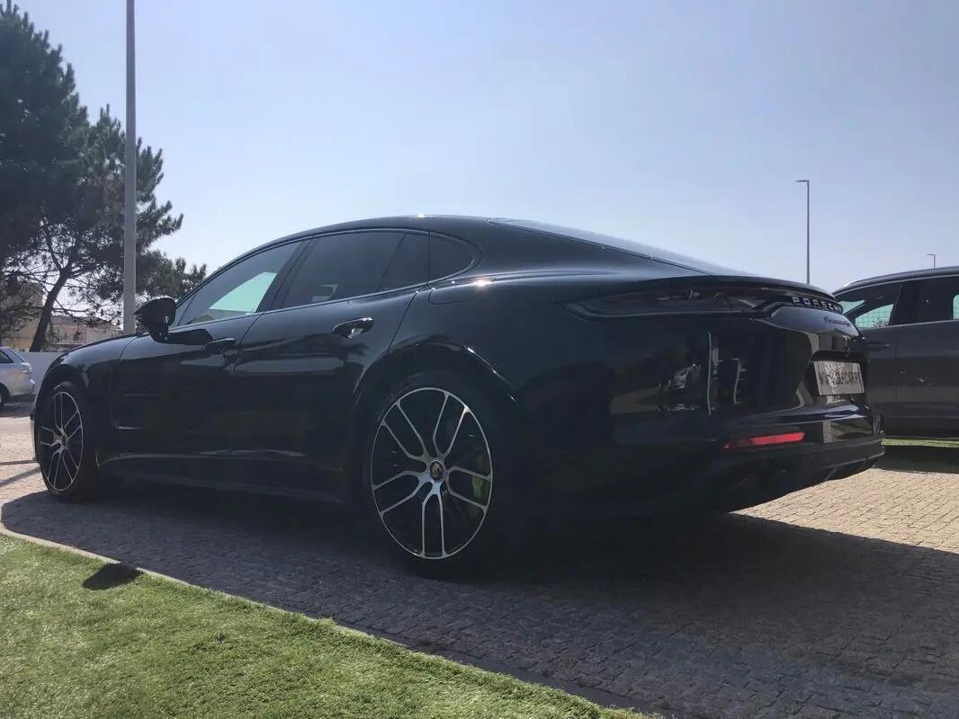 porsche-panamera-2021-hibrido-a-gasolina-2894cc