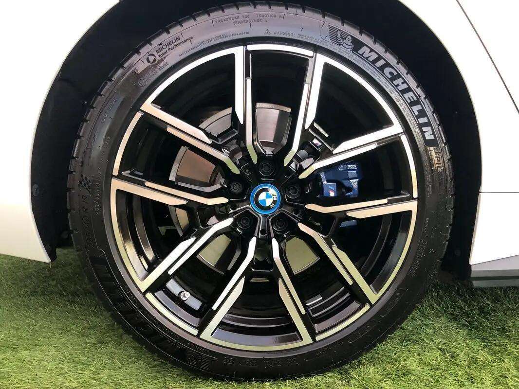 bmw-serie-4-2022-eletrico-0cc