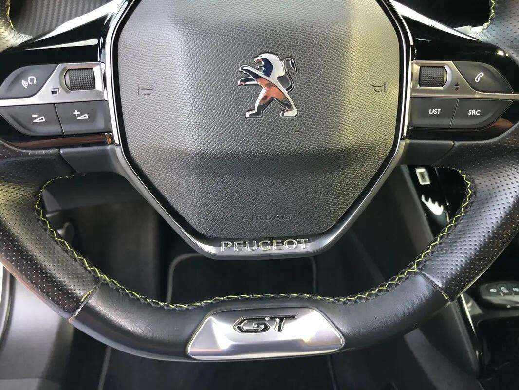 peugeot-e-2008-2021-eletrico-0cc