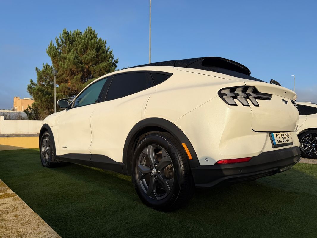 ford-mustang-2021-eletrico-0cc