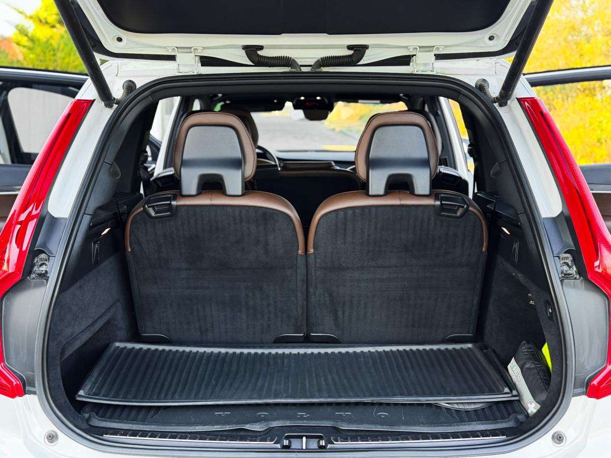 volvo-xc90-2018-diesel-1969cc
