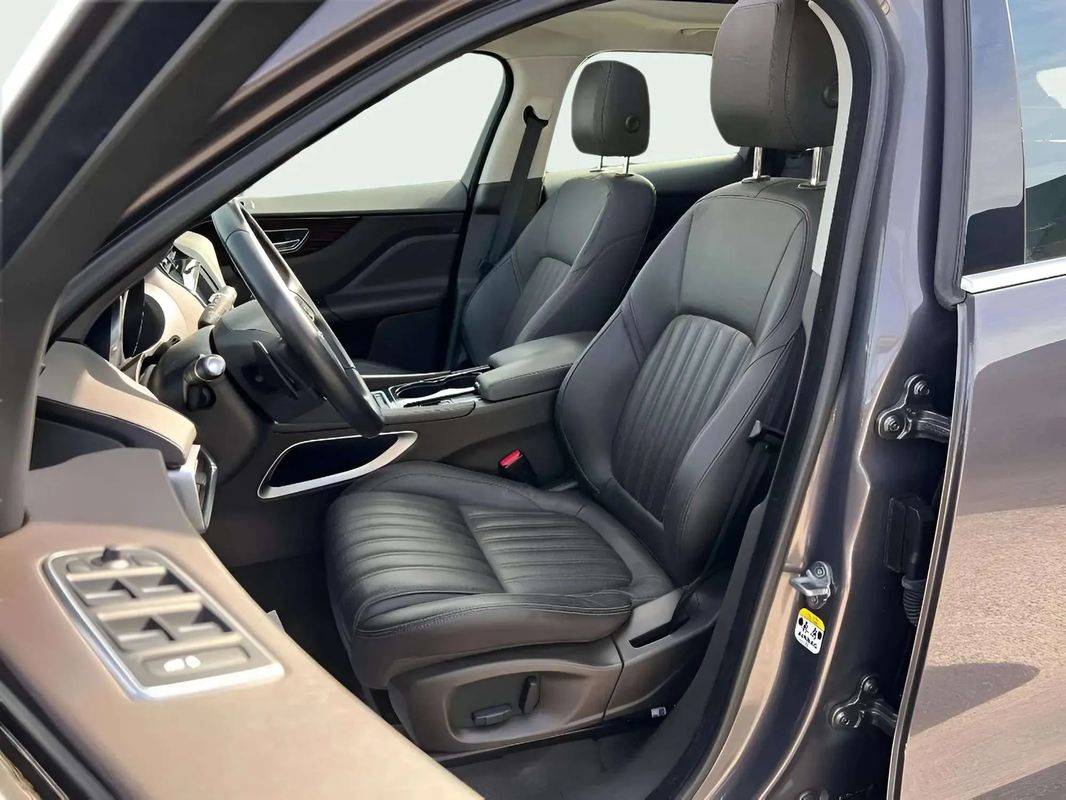 jaguar-f-pace-2017-diesel-1999cc