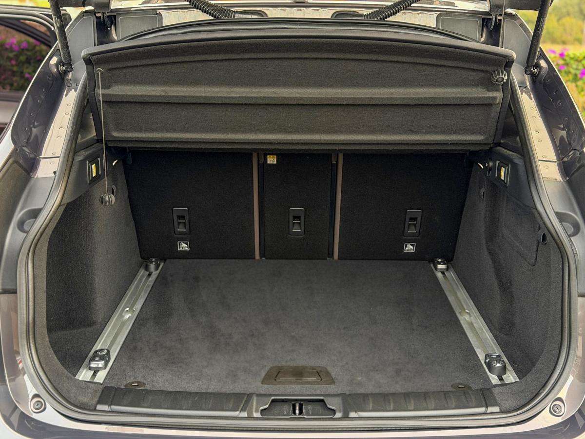 jaguar-f-pace-2017-diesel-1999cc