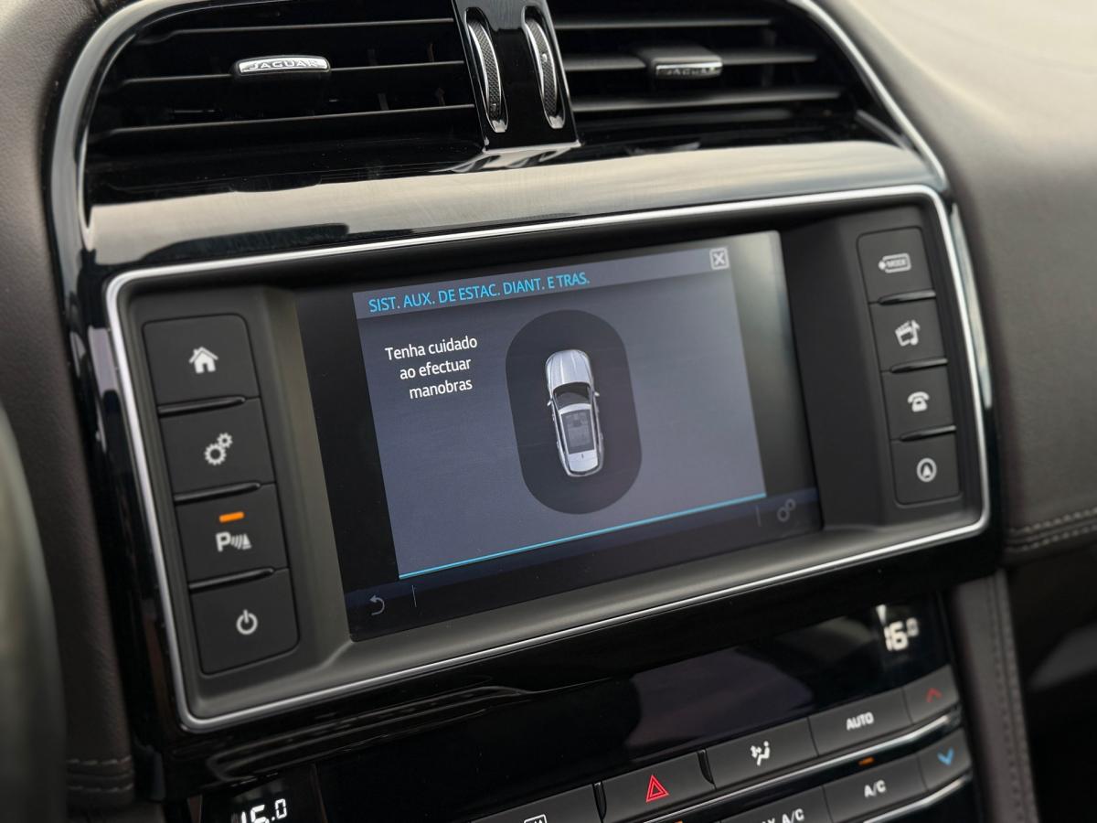 jaguar-f-pace-2017-diesel-1999cc