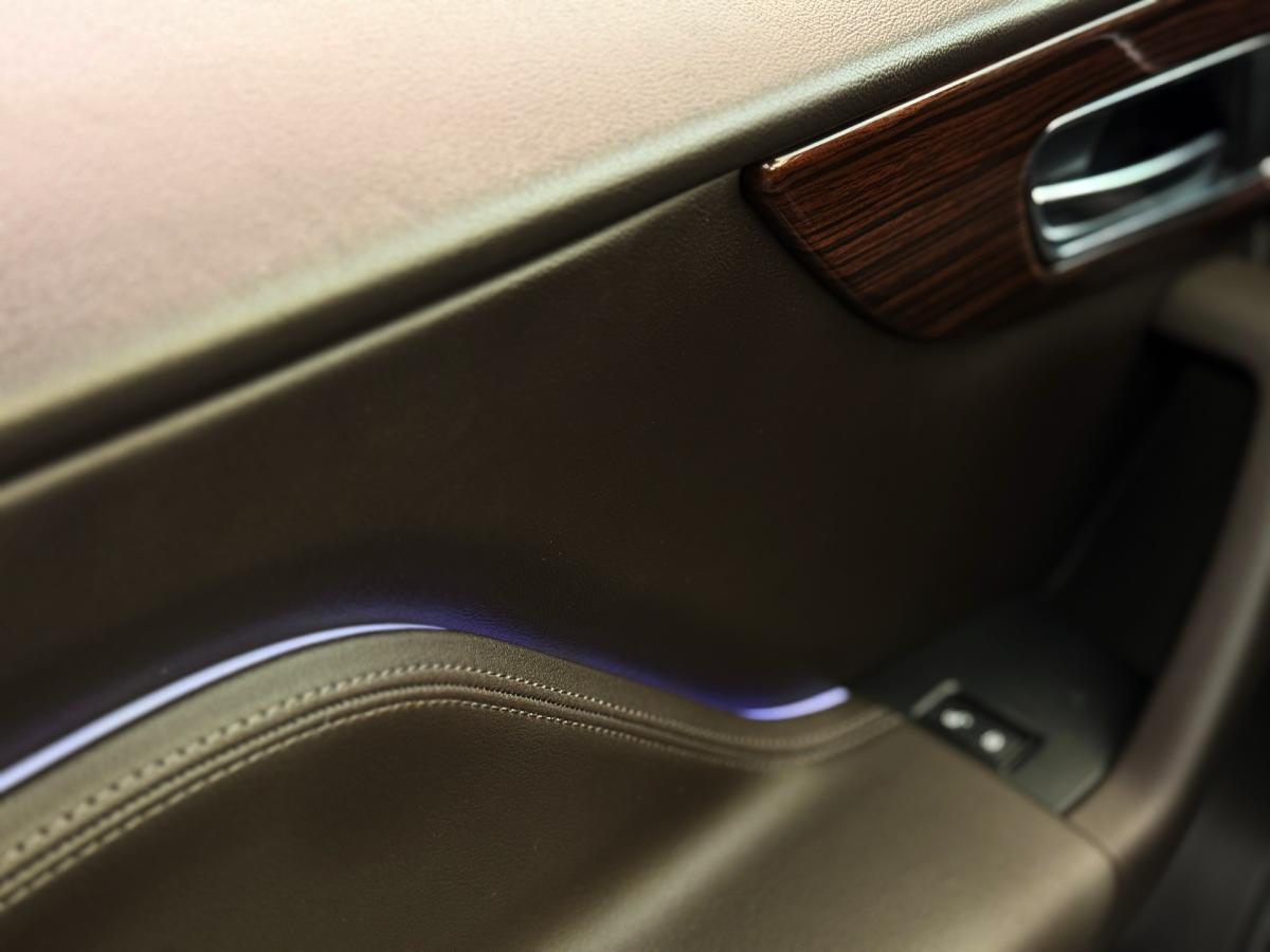 jaguar-f-pace-2017-diesel-1999cc