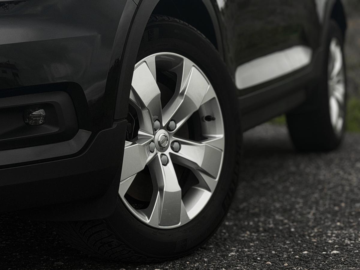 volvo-xc40-2021-hibrido-a-gasolina-1477cc