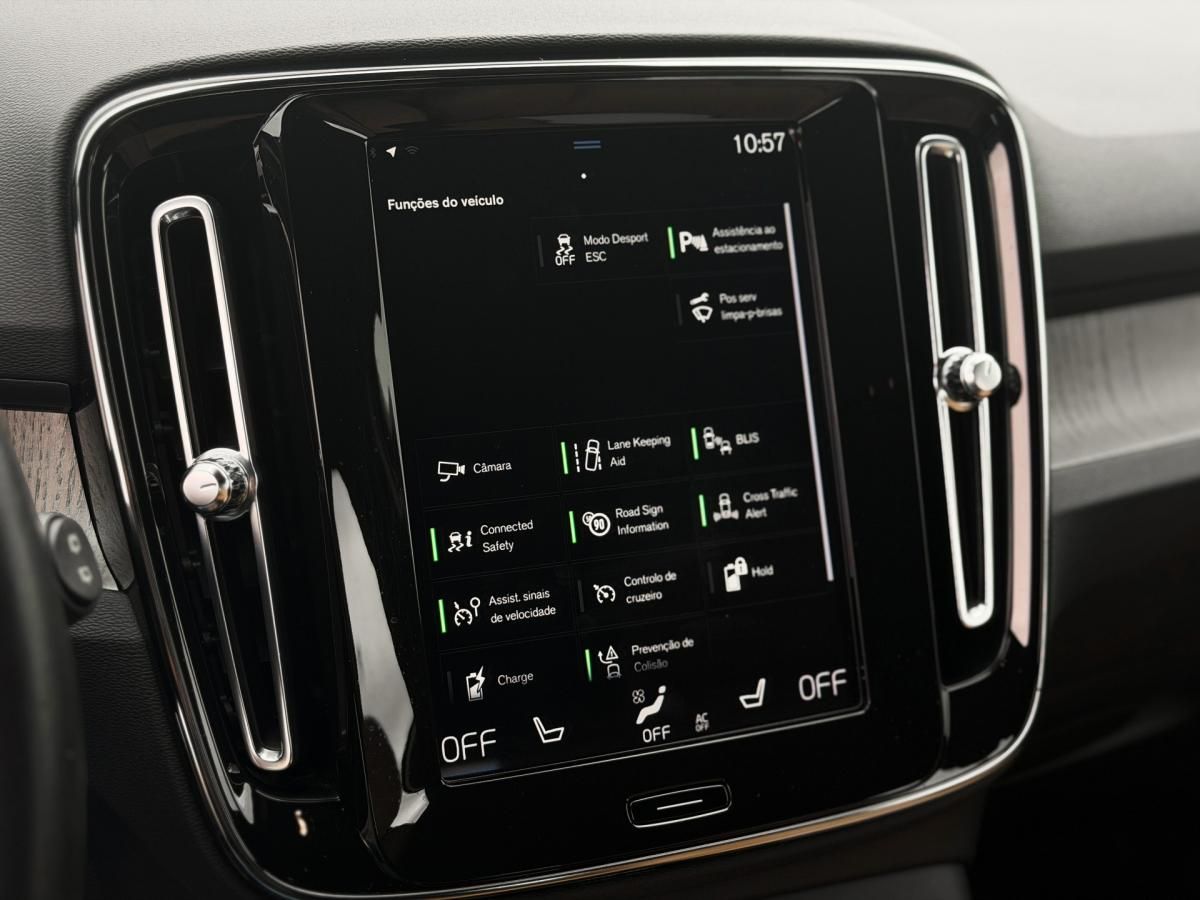 volvo-xc40-2021-hibrido-a-gasolina-1477cc