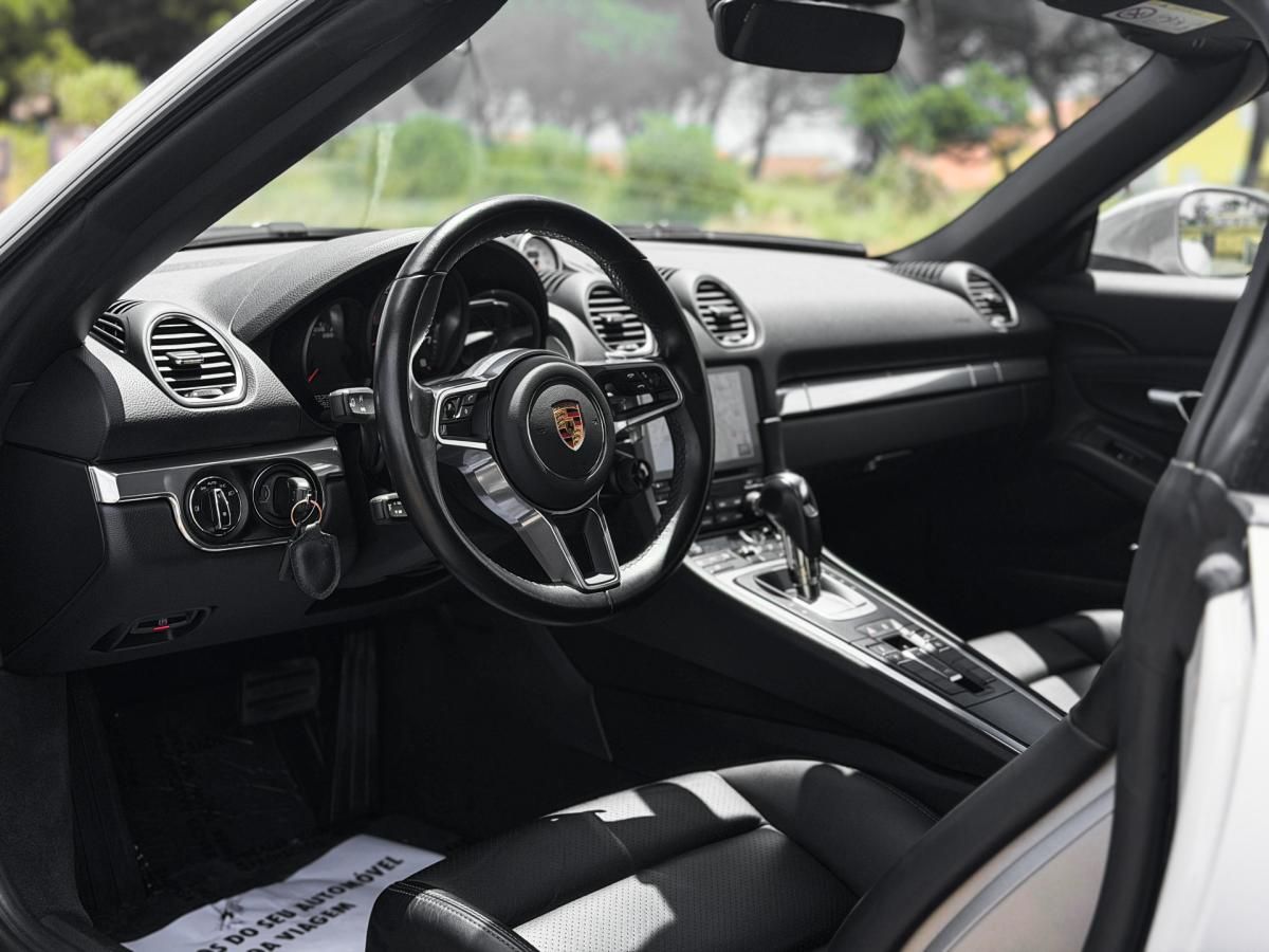 porsche-718-2022-gasolina-1988cc