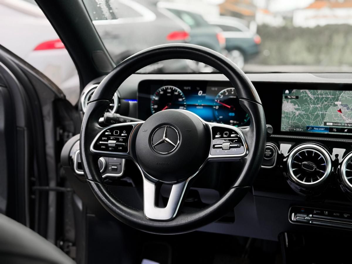 mercedes-benz-classe-a-2021-hibrido-a-gasolina-1332cc