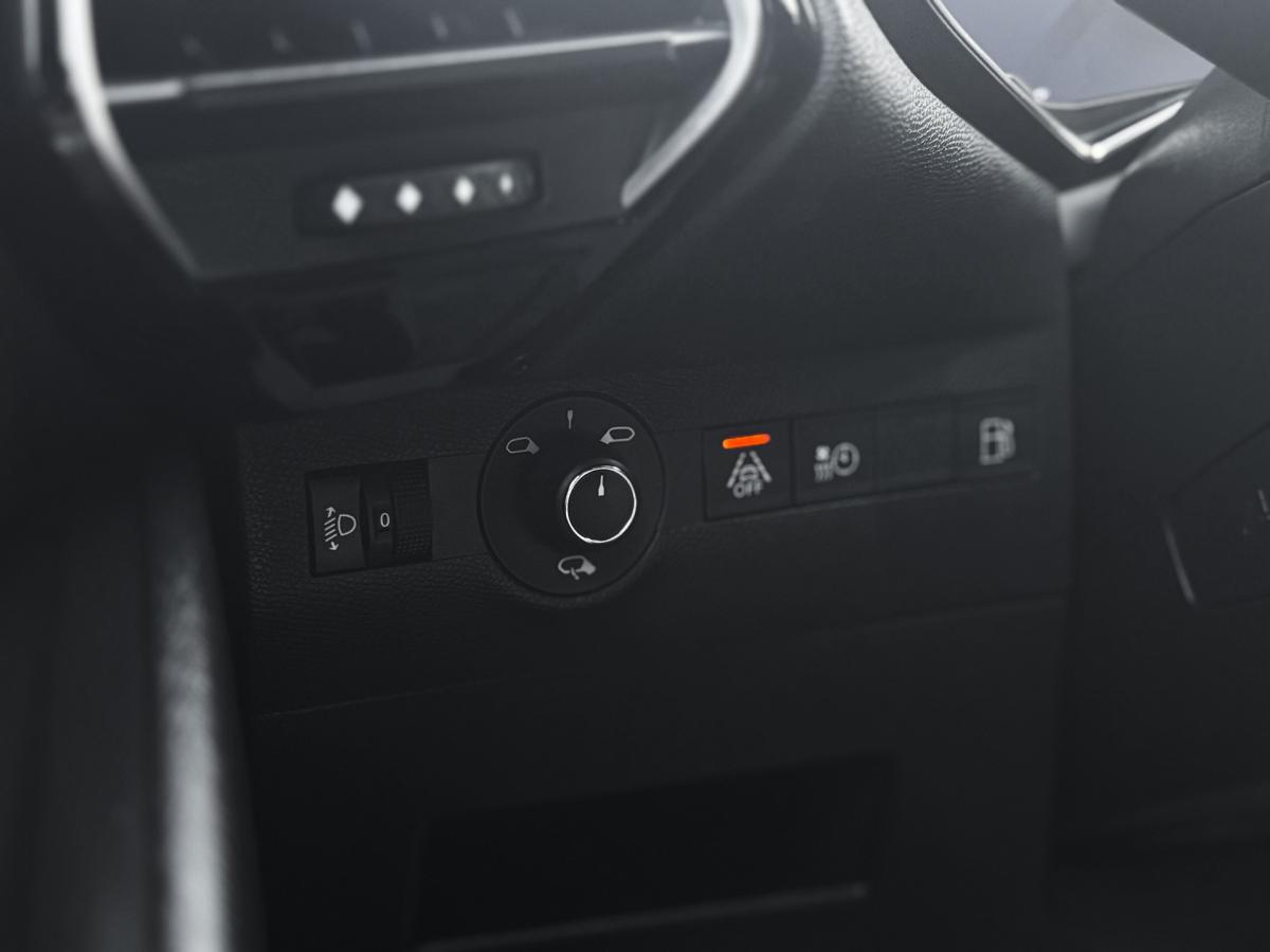 ds-ds-7-crossback-2021-hibrido-a-gasolina-1598cc