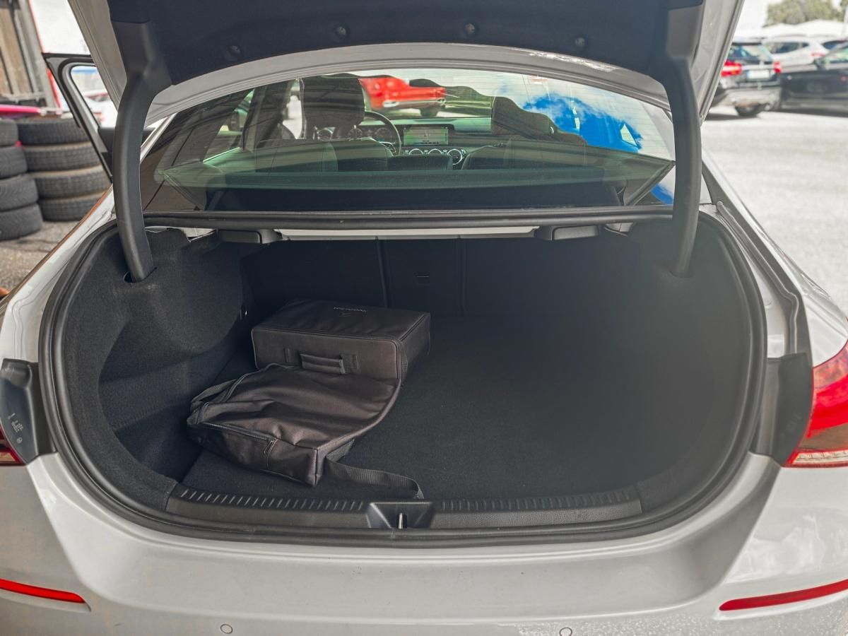 mercedes-benz-classe-a-2021-hibrido-a-gasolina-1332cc