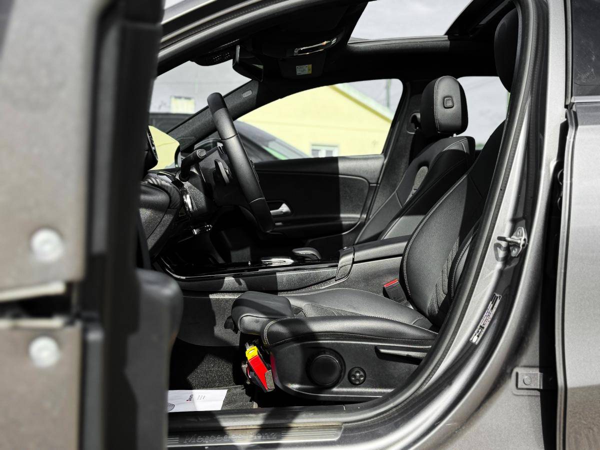 mercedes-benz-classe-a-2023-hibrido-a-gasolina-1332cc