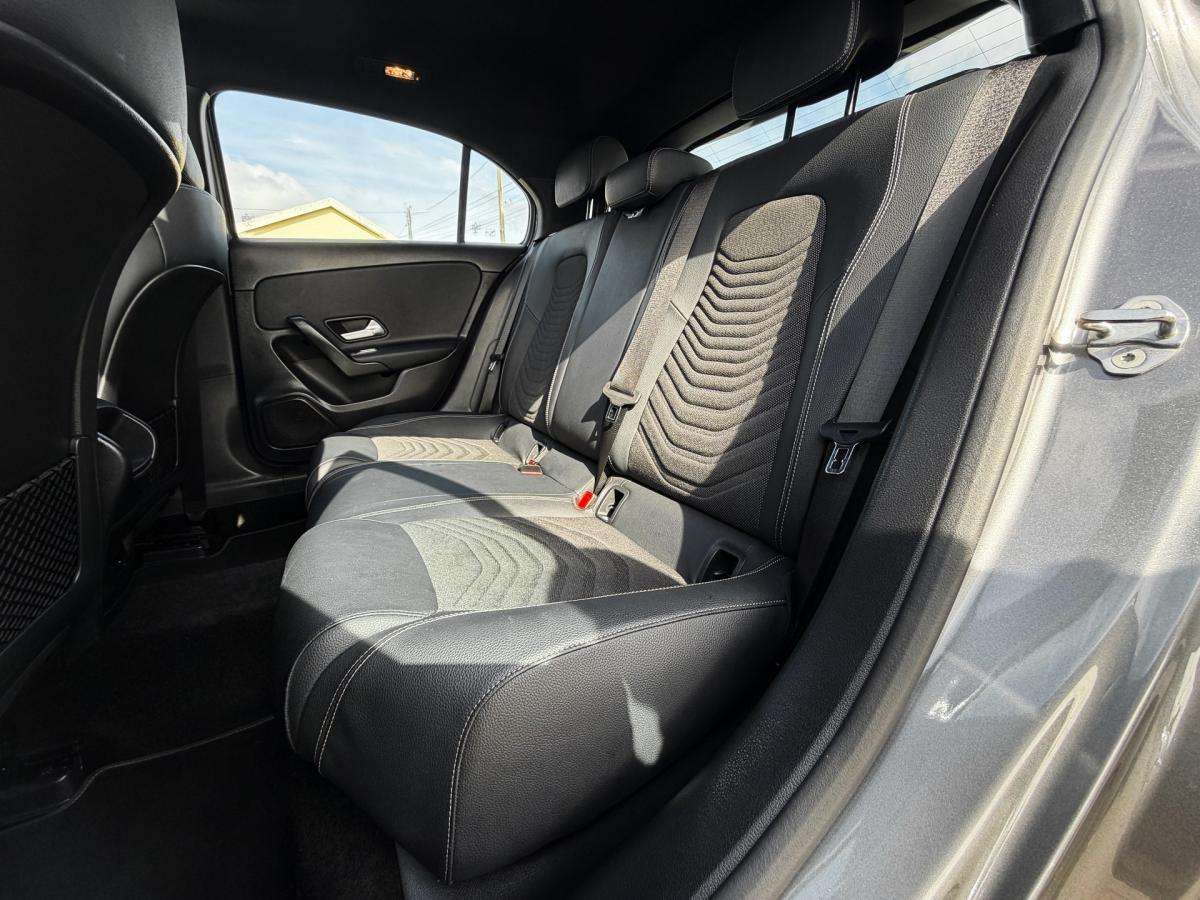 mercedes-benz-classe-a-2023-hibrido-a-gasolina-1332cc